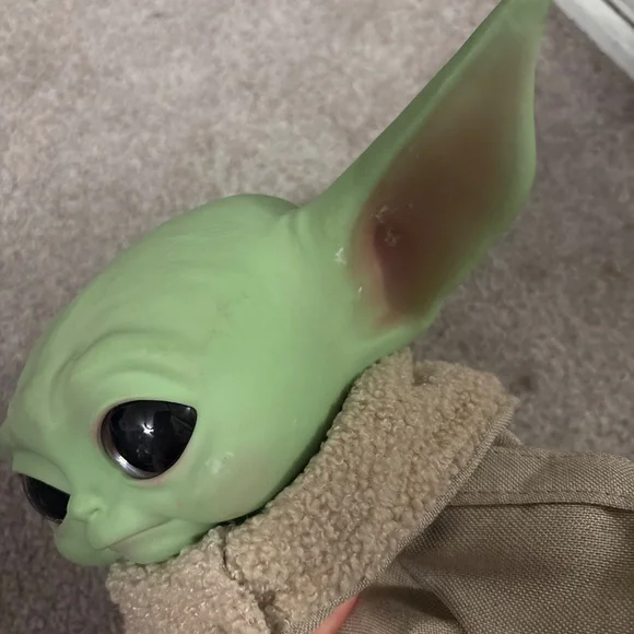 Yoda Toy - Picture 4 of 10